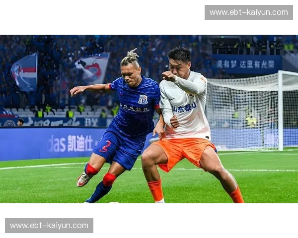 亚洲足球巅峰对决：恒大与横滨水手的亚冠史诗，荣耀与梦想的碰撞